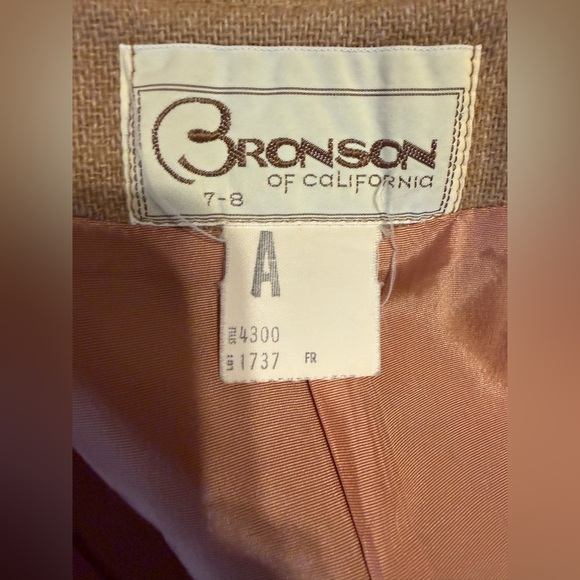 1970’s Bronson of California Wool Women's 3 piece tan beige Suit Set - Picture 6 of 6